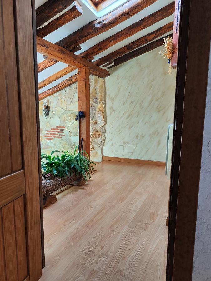 Casa Vieja Tabanera A 8 Min De Segoia Tabanera del Monte Exterior foto